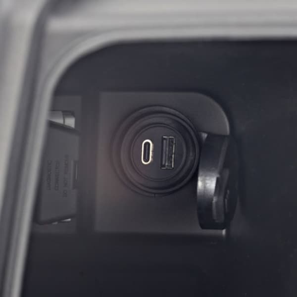 USB