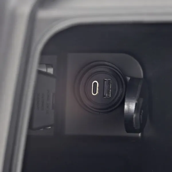 USB